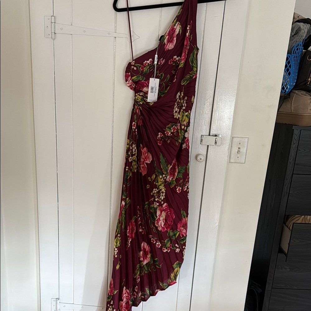 Petal & Pup One Shoulder Floral Dress - Burgundy and Pink